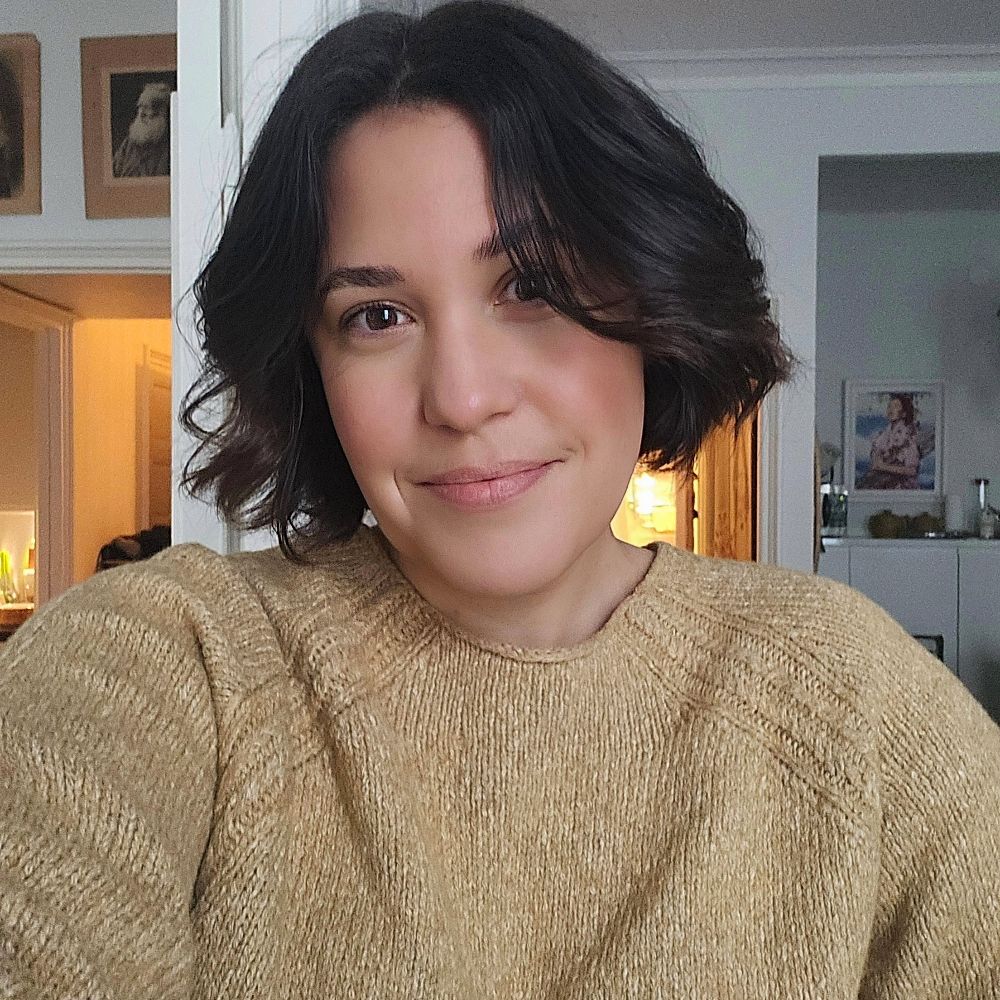 Alison London