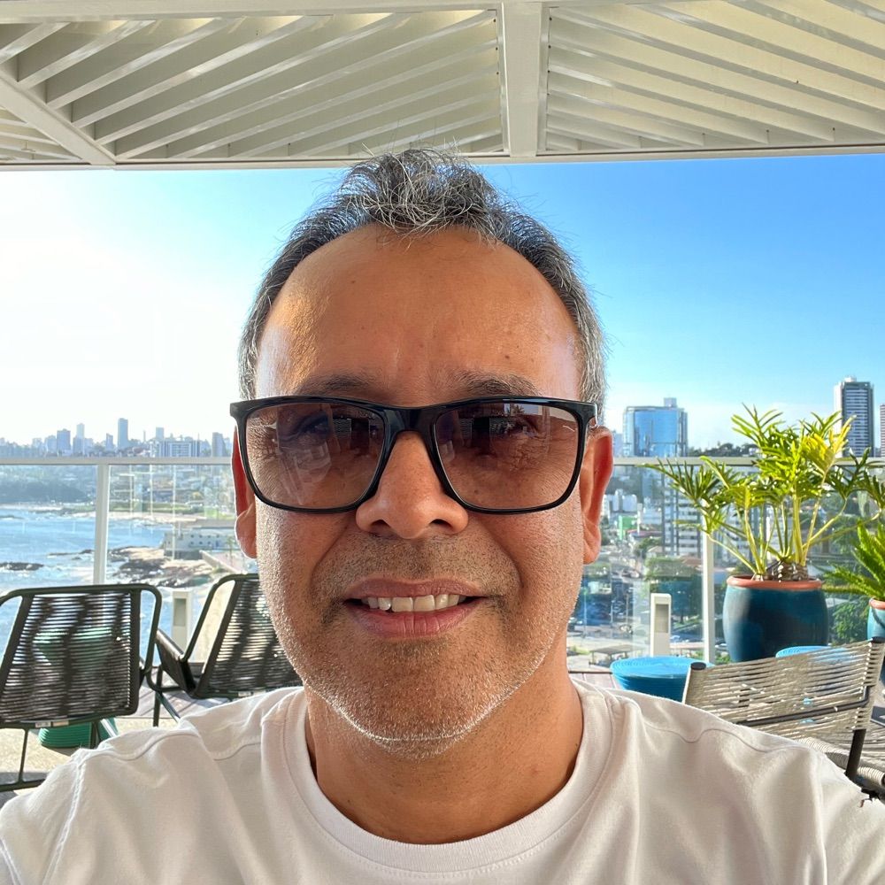 Elias Lopes