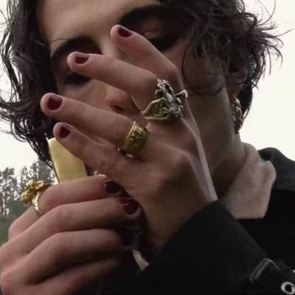 evie 🦇 vai ver o lestat 