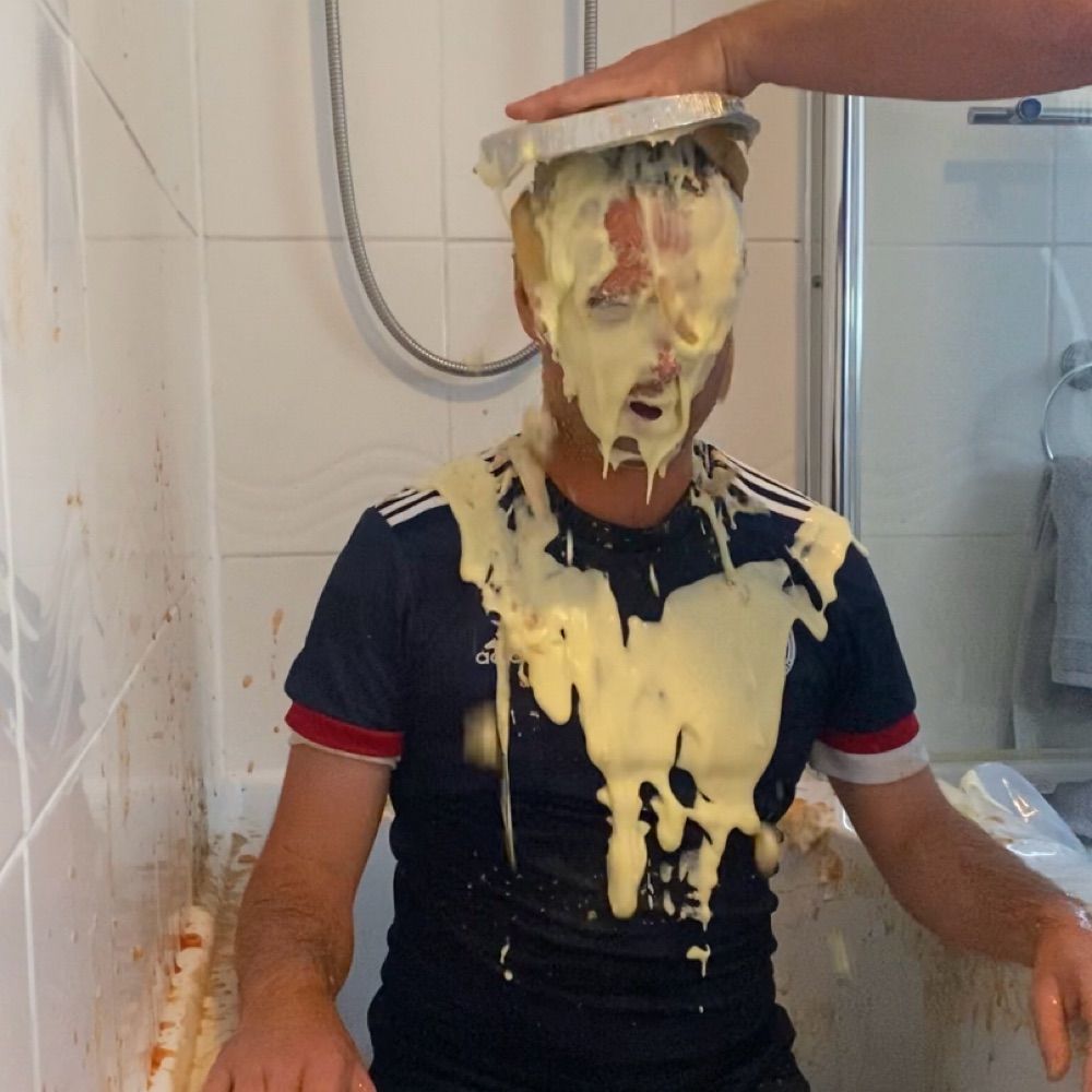 @messyboy