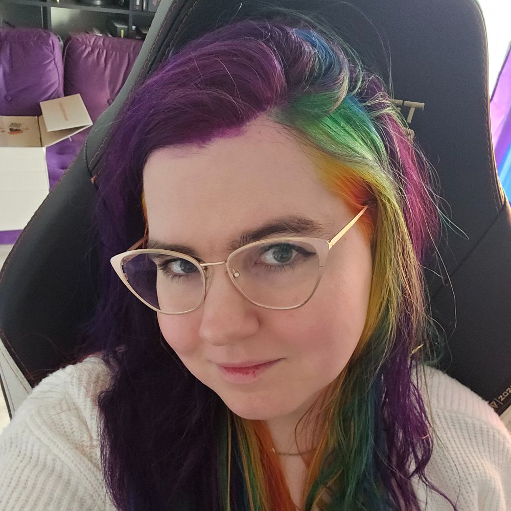 Luna 🏳️‍🌈🏳️‍⚧️