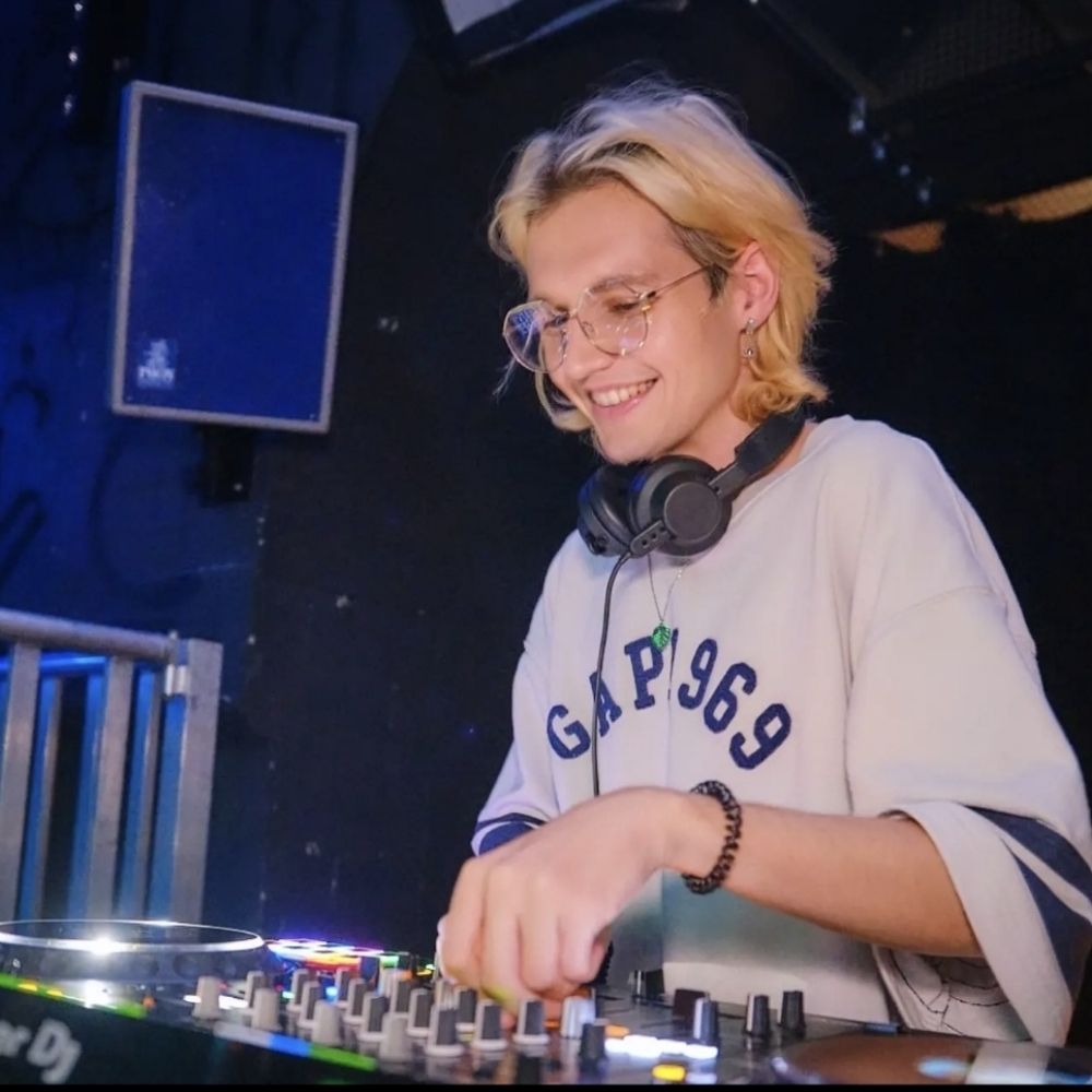 xoa | Feliks