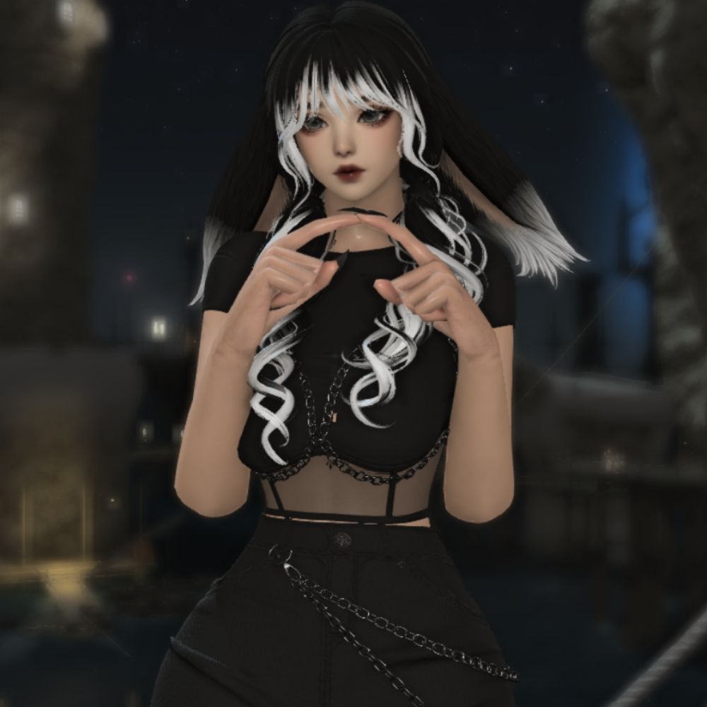 Selene Blackwood 🌛🌑🌜