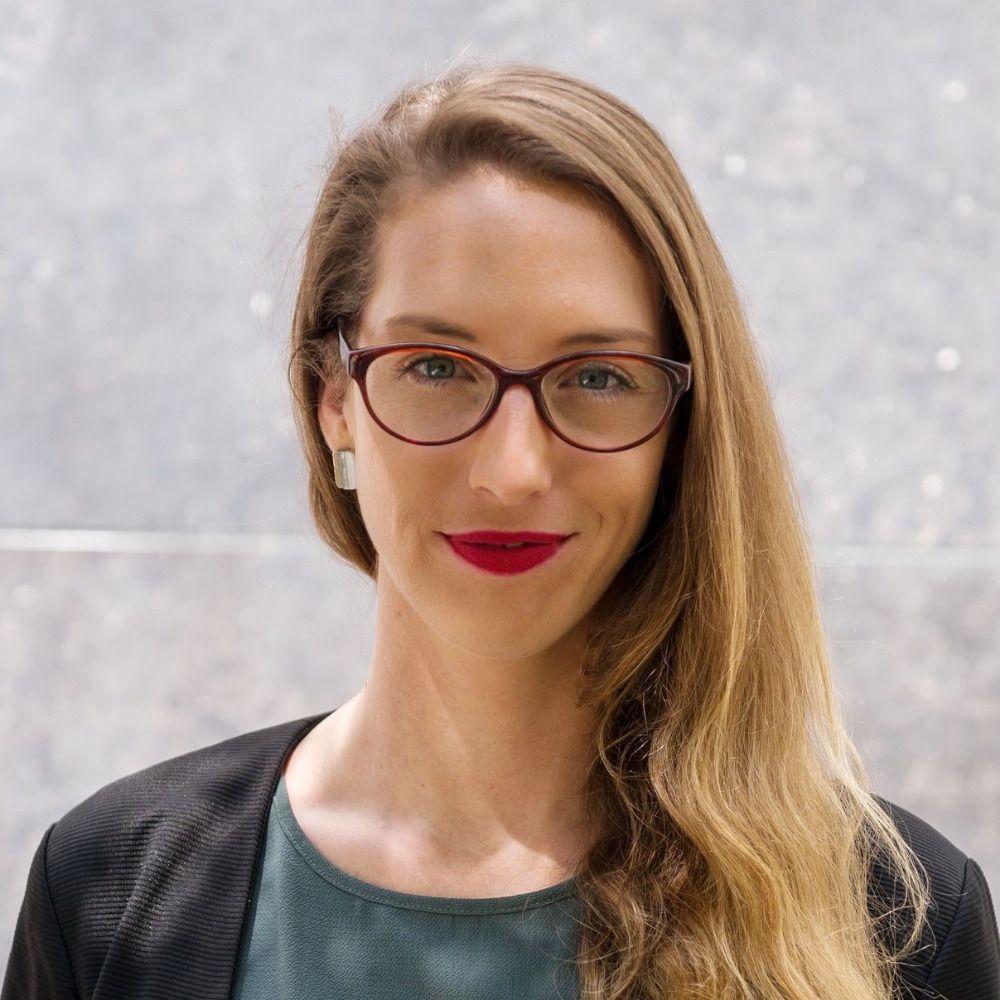 Dr. Isabel Z. Martínez