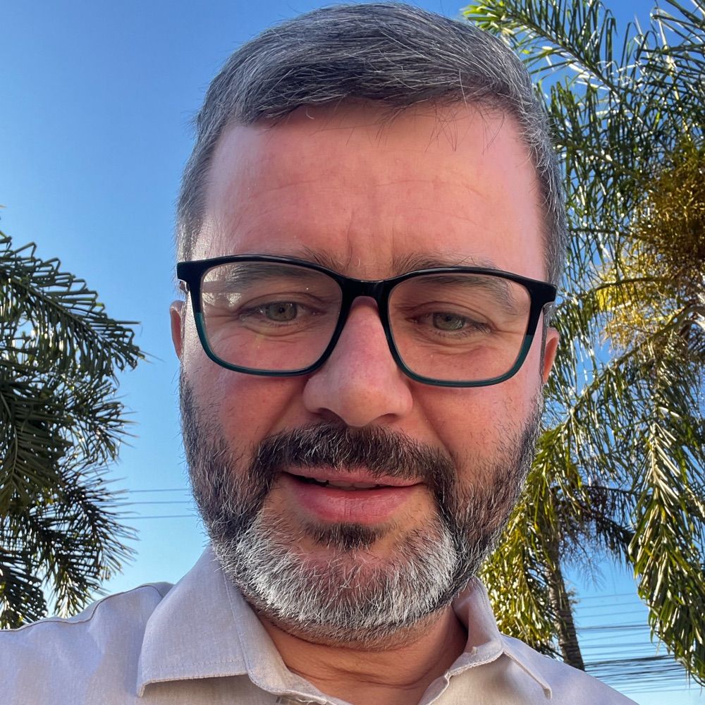Nésio Fernandes 