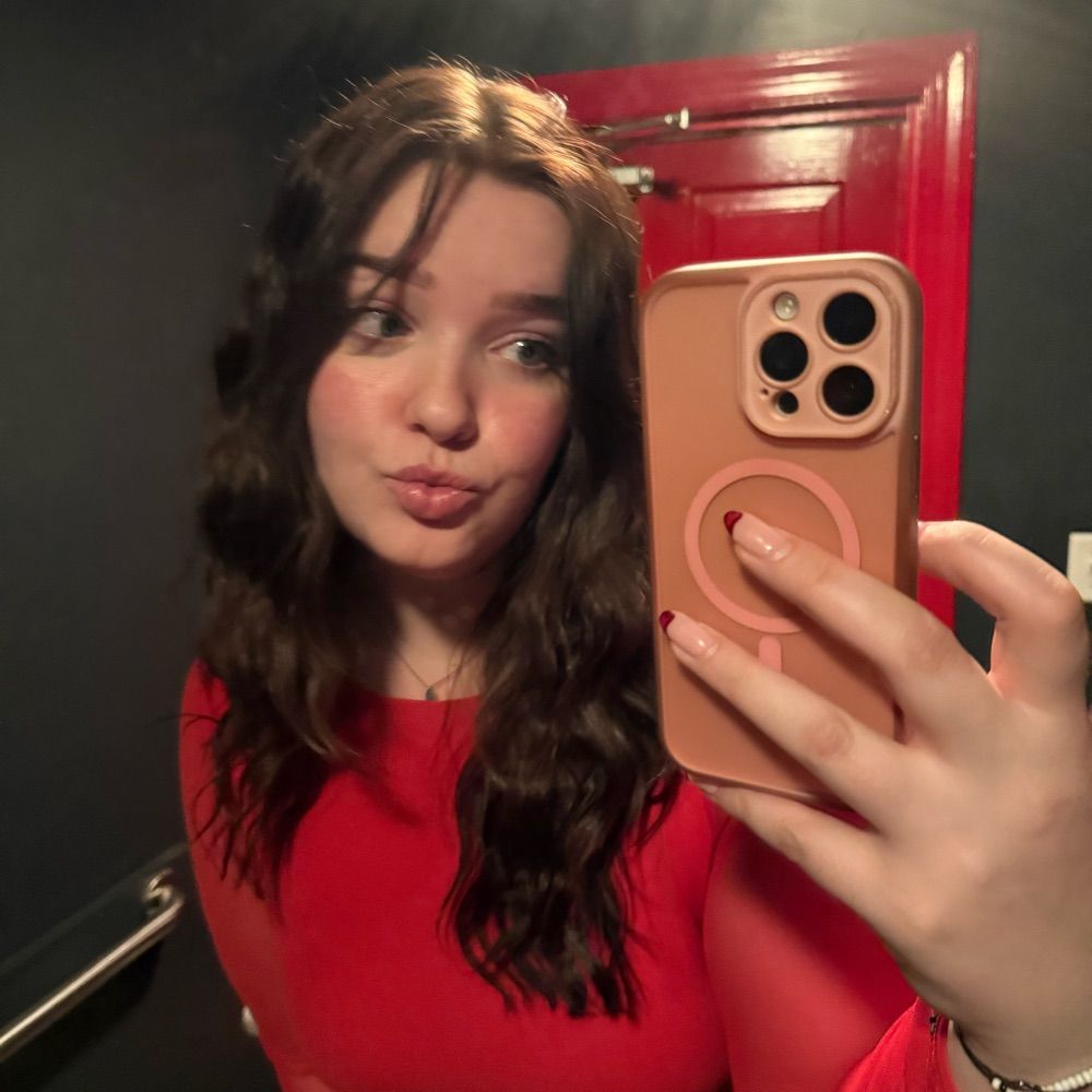 Ella ⭐️