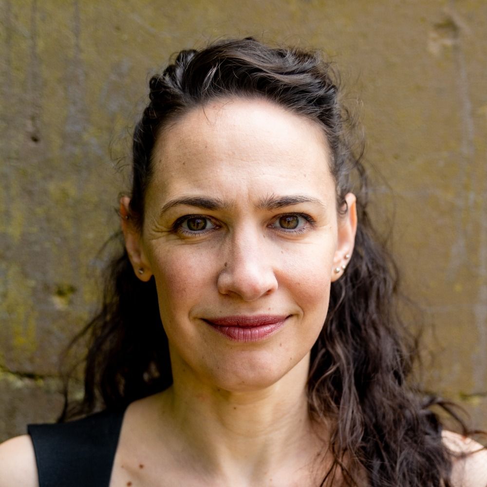 Kate Elswit