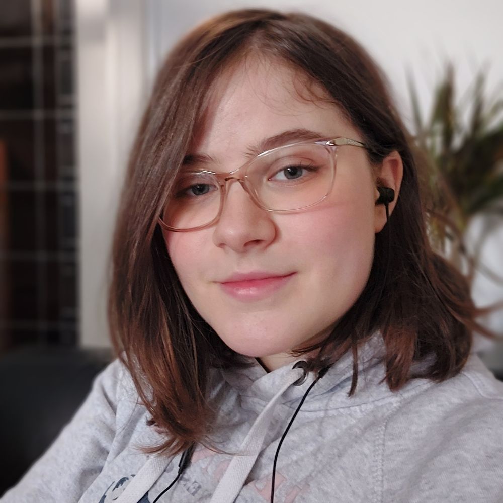 Cynthia "Cinzya" Ebert
