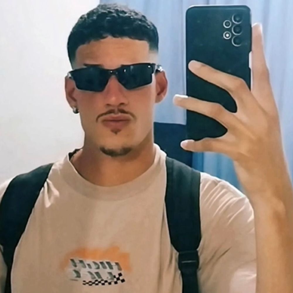 César 🇳🇱