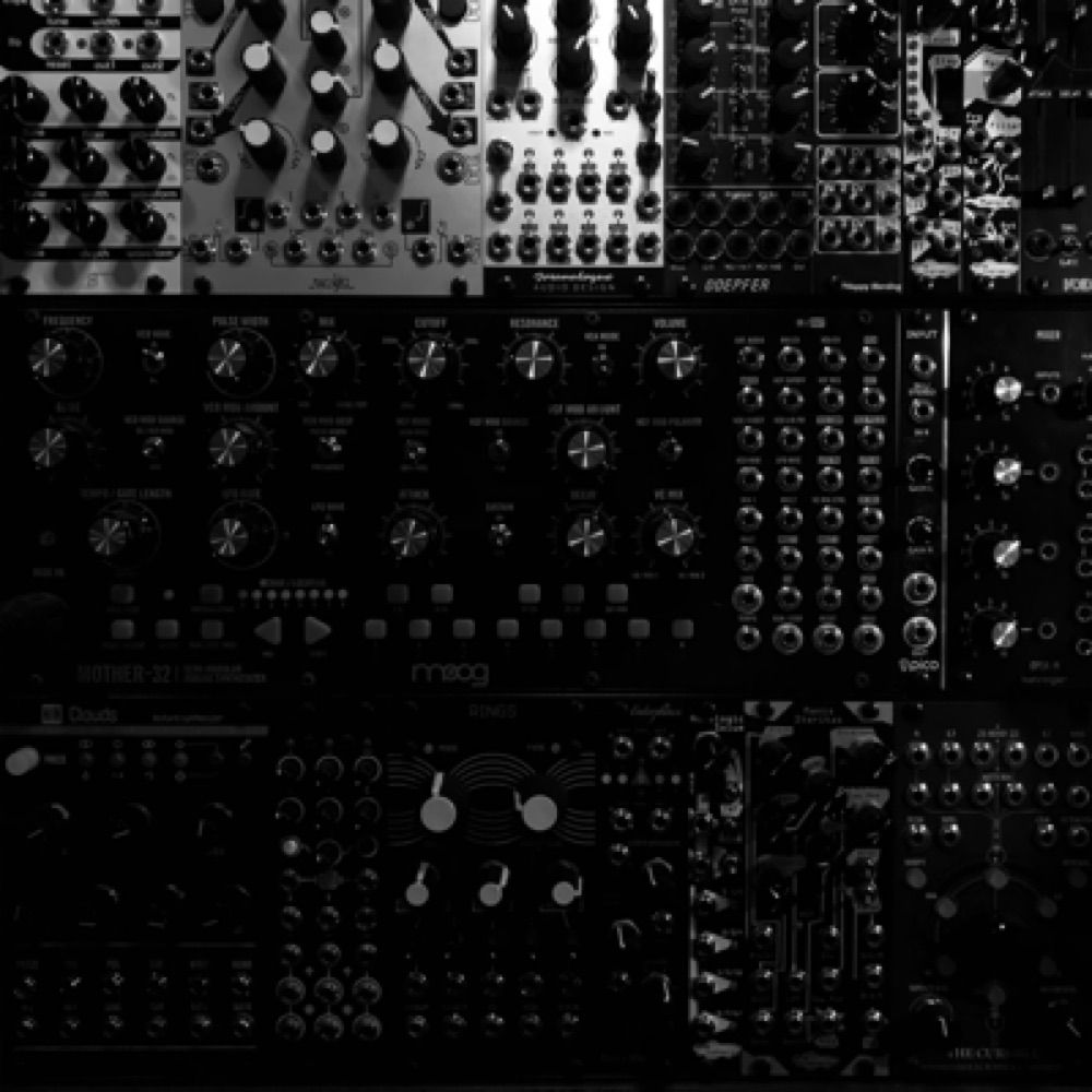 Infosec , hacking and synthesizers …… lots of synthesizers