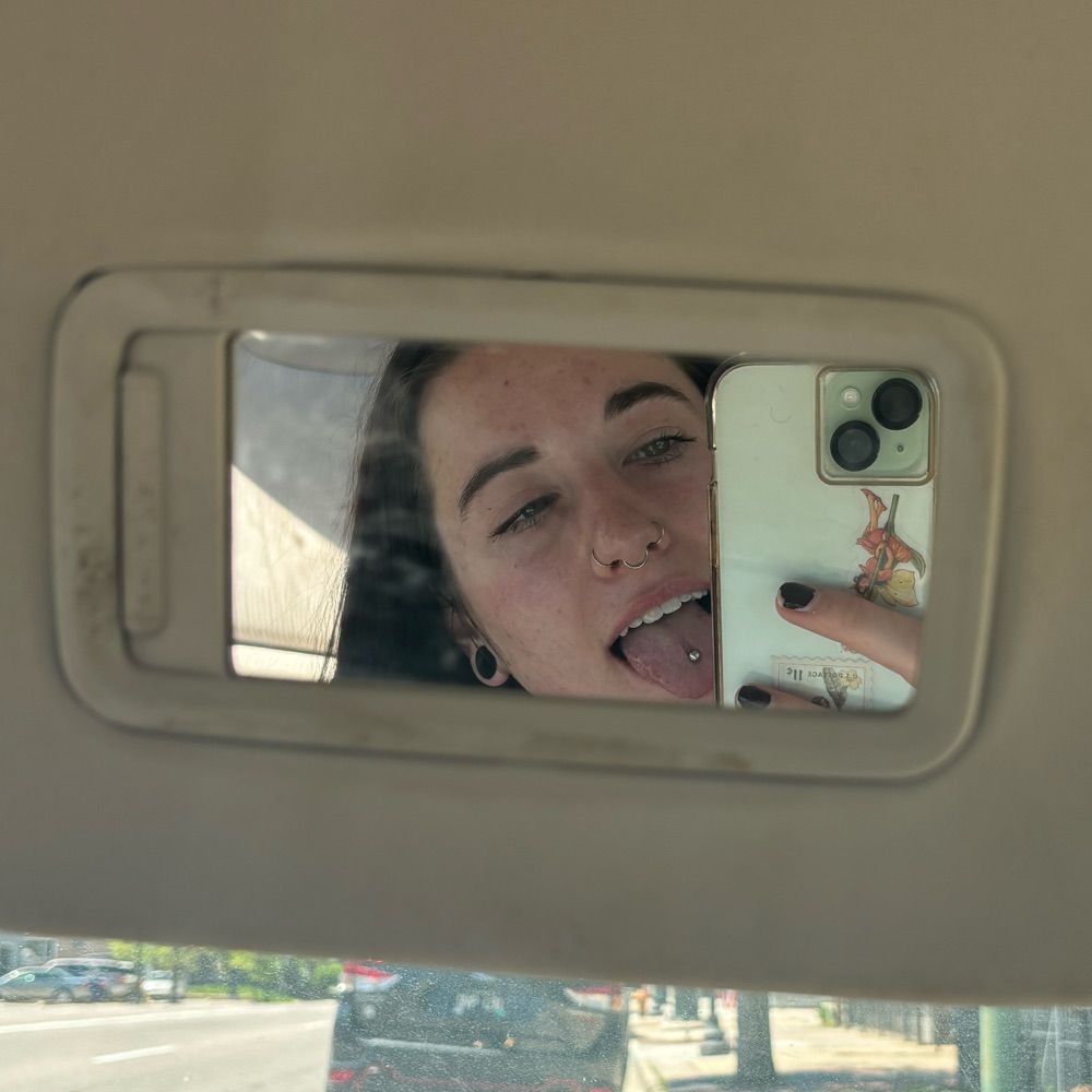 em