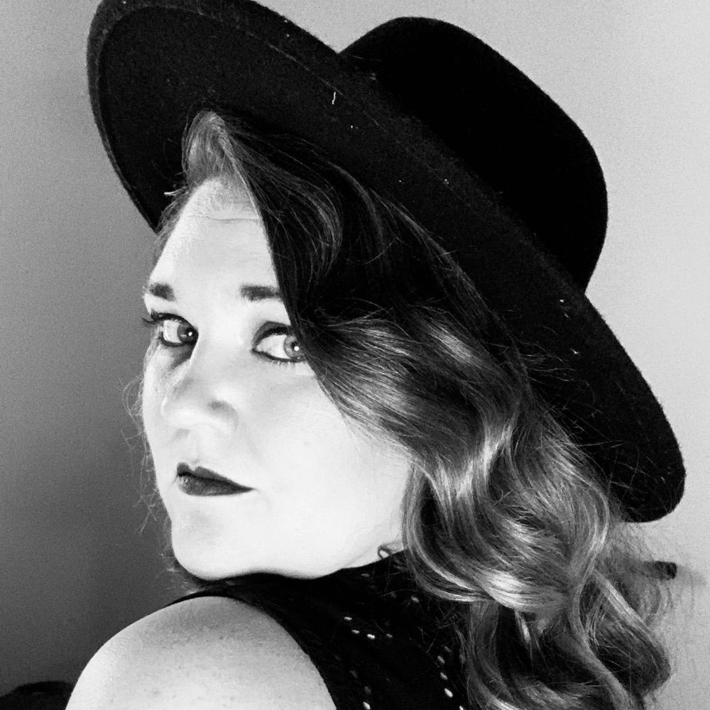 Nikki Robb