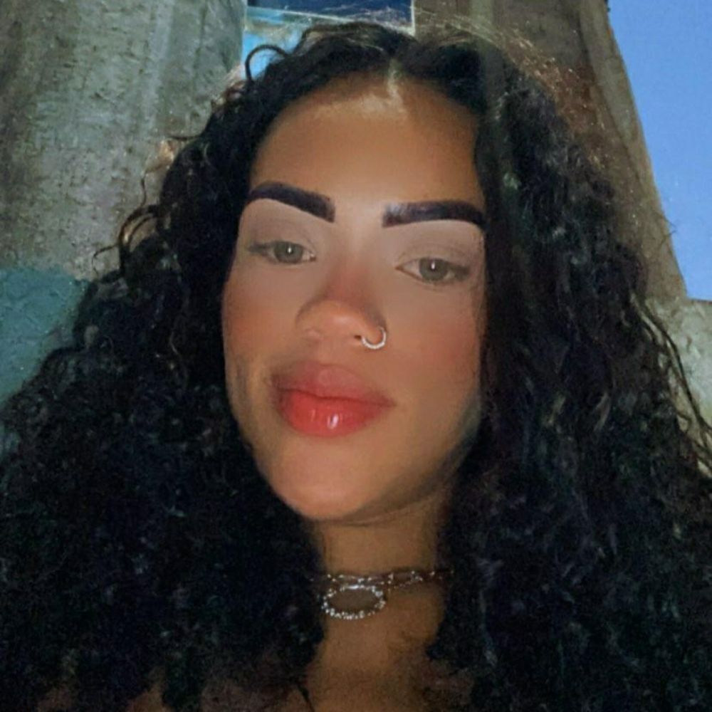 Claryssa.