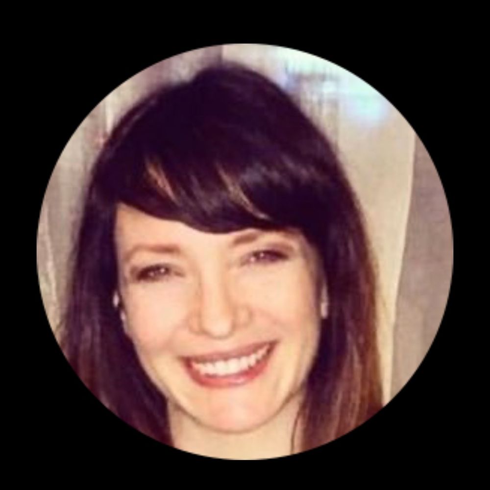 Dr Nicola Lally 