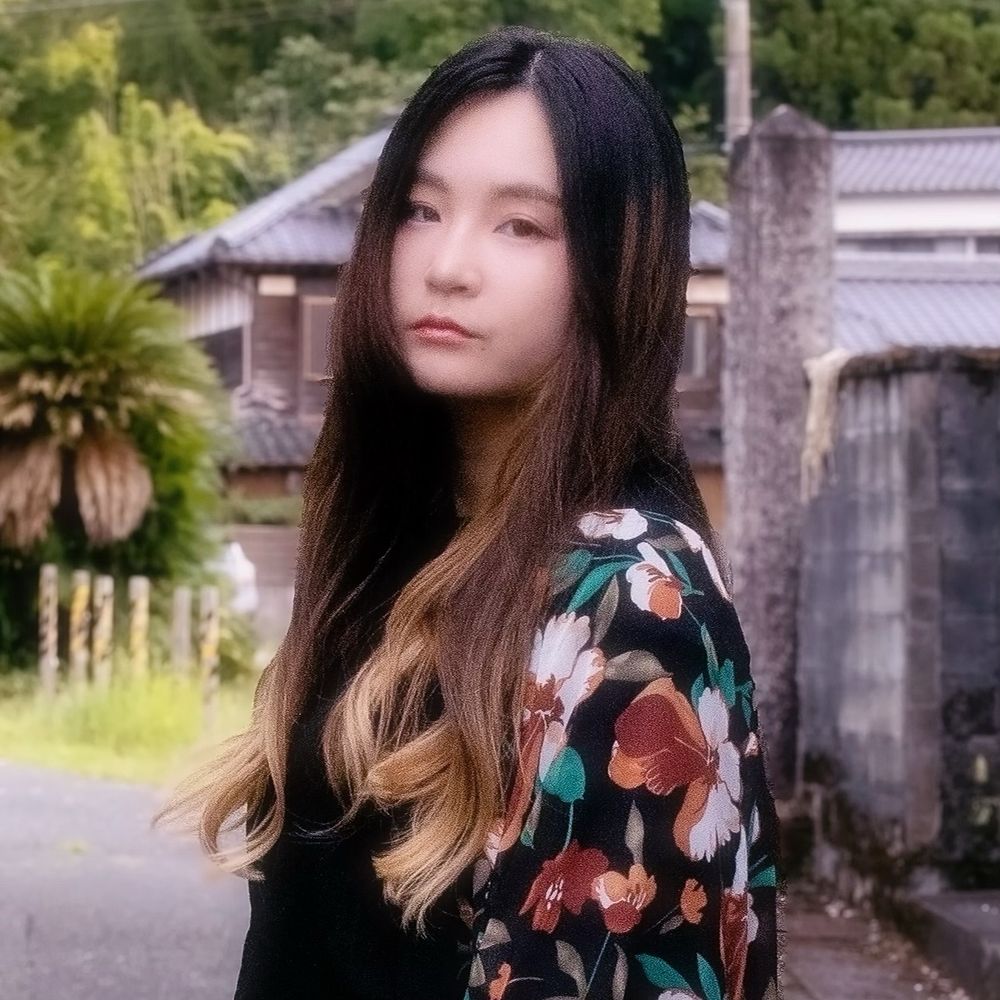 白井舞 / Mai Shiroi