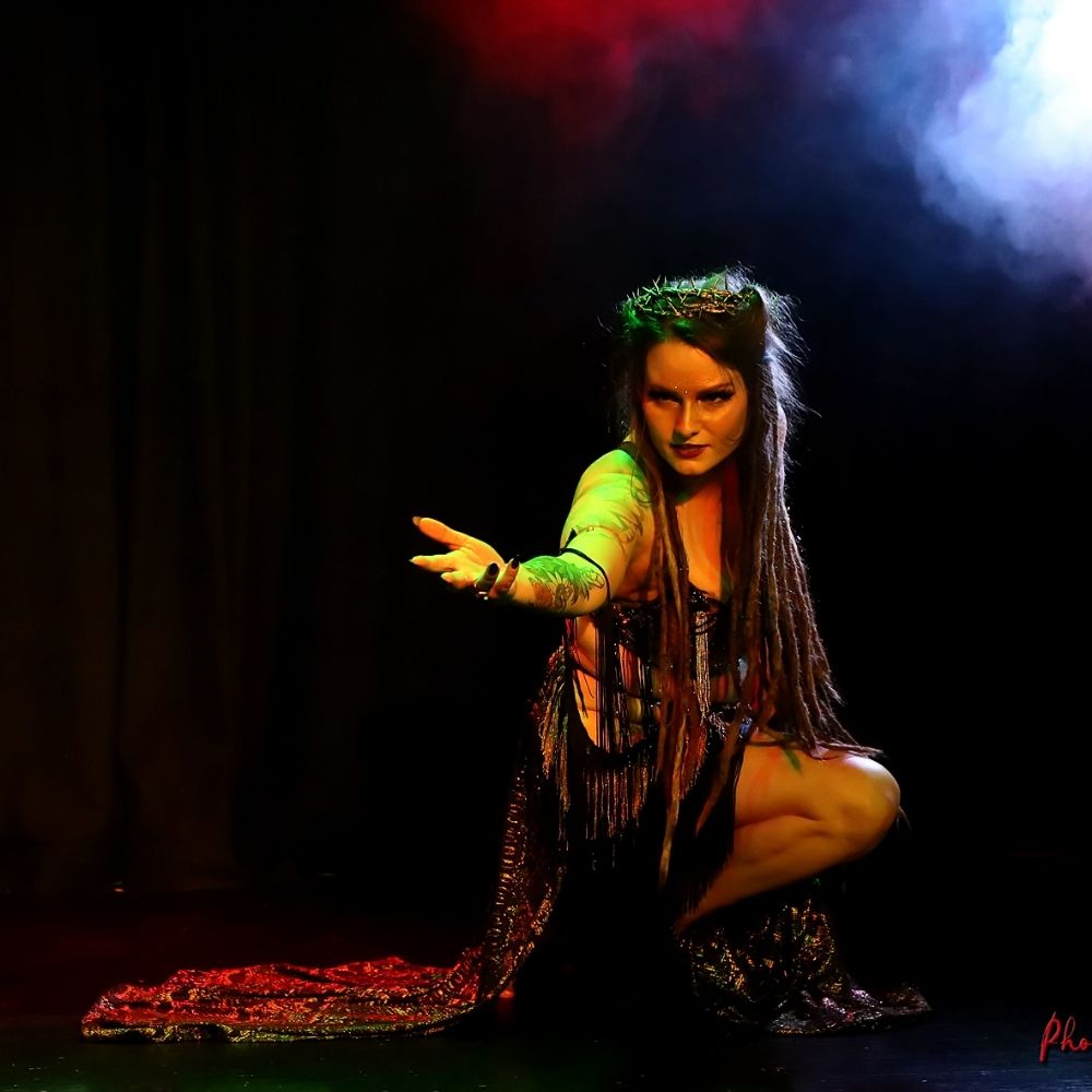 Elisa Dəvine