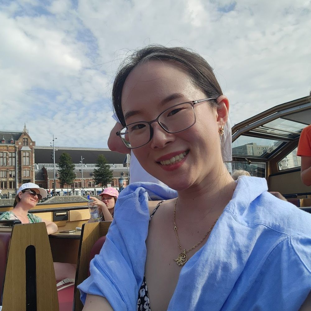 Joan Kim (she/her)