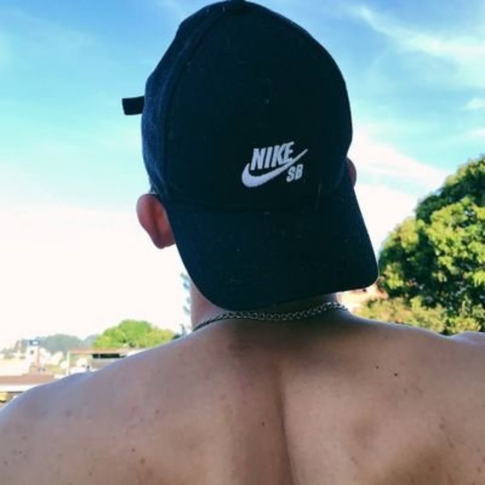Ícaro only 22