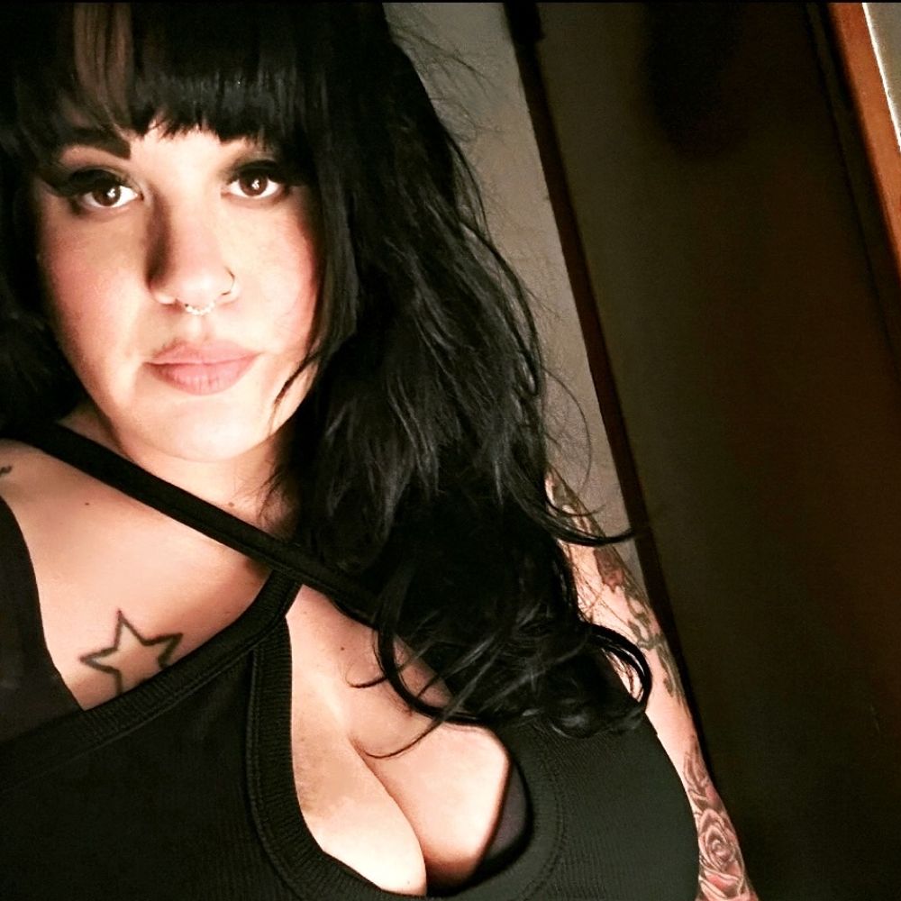 Morticia Kardashian