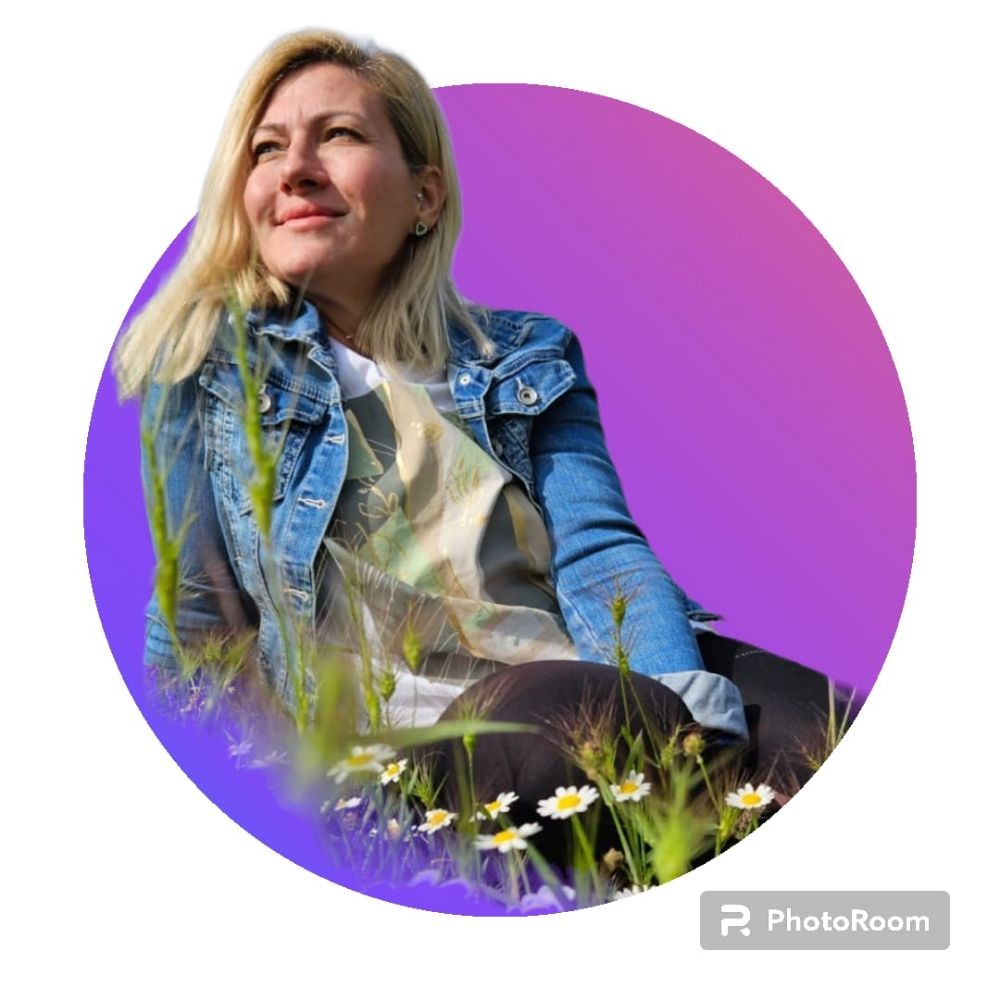 Gül Demirhan Albayrak