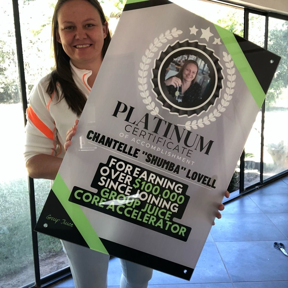 Chantelle Lovell - Online Business Coach & Course Creator
