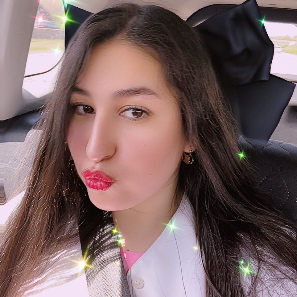 🎀🩷Valerie🩷🎀
