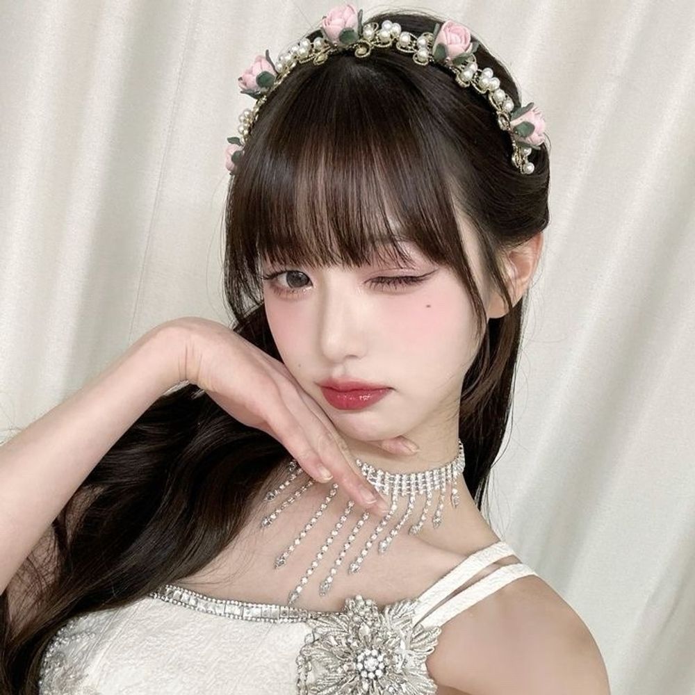 Aya.