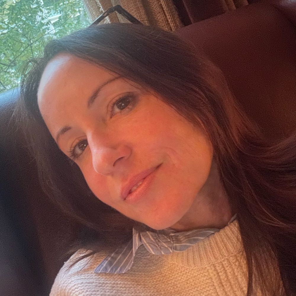Stephanie K Smith
