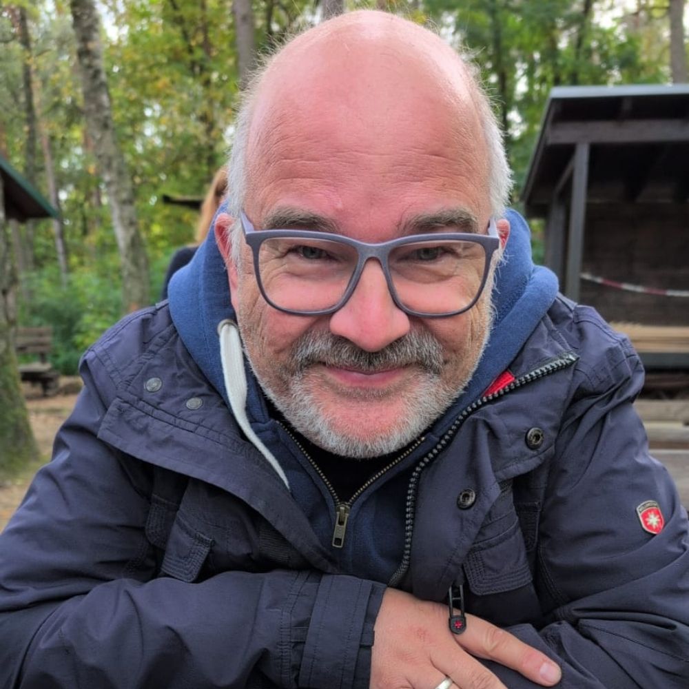 Andreas Guder 顾安达  顧安達