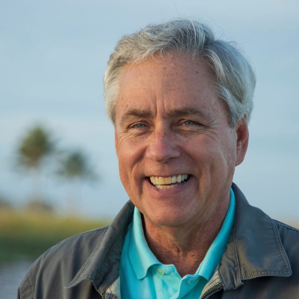 Carl Hiaasen