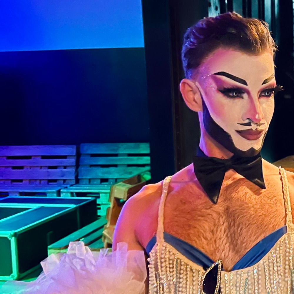 VIKTOR VON KARMA-DRAG THING