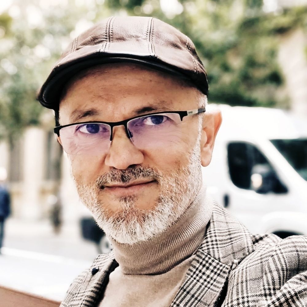 César