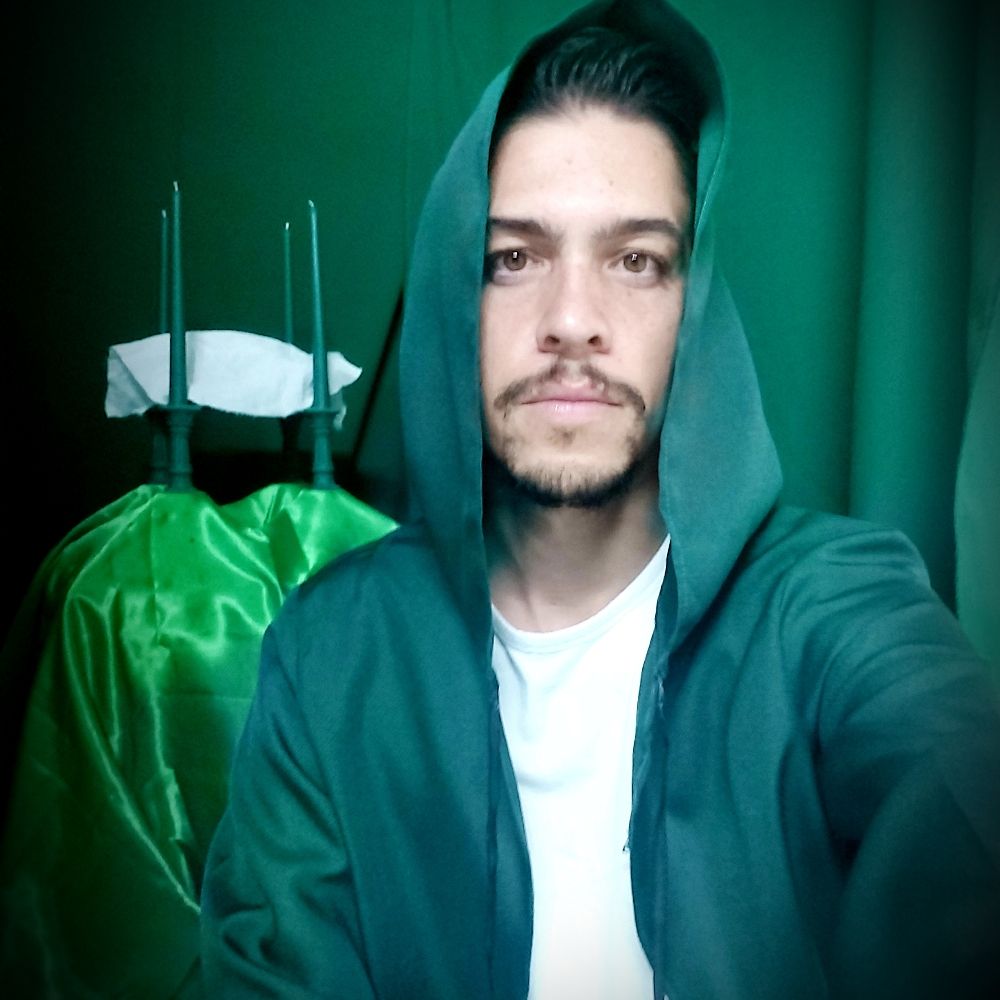 Faux Solomon