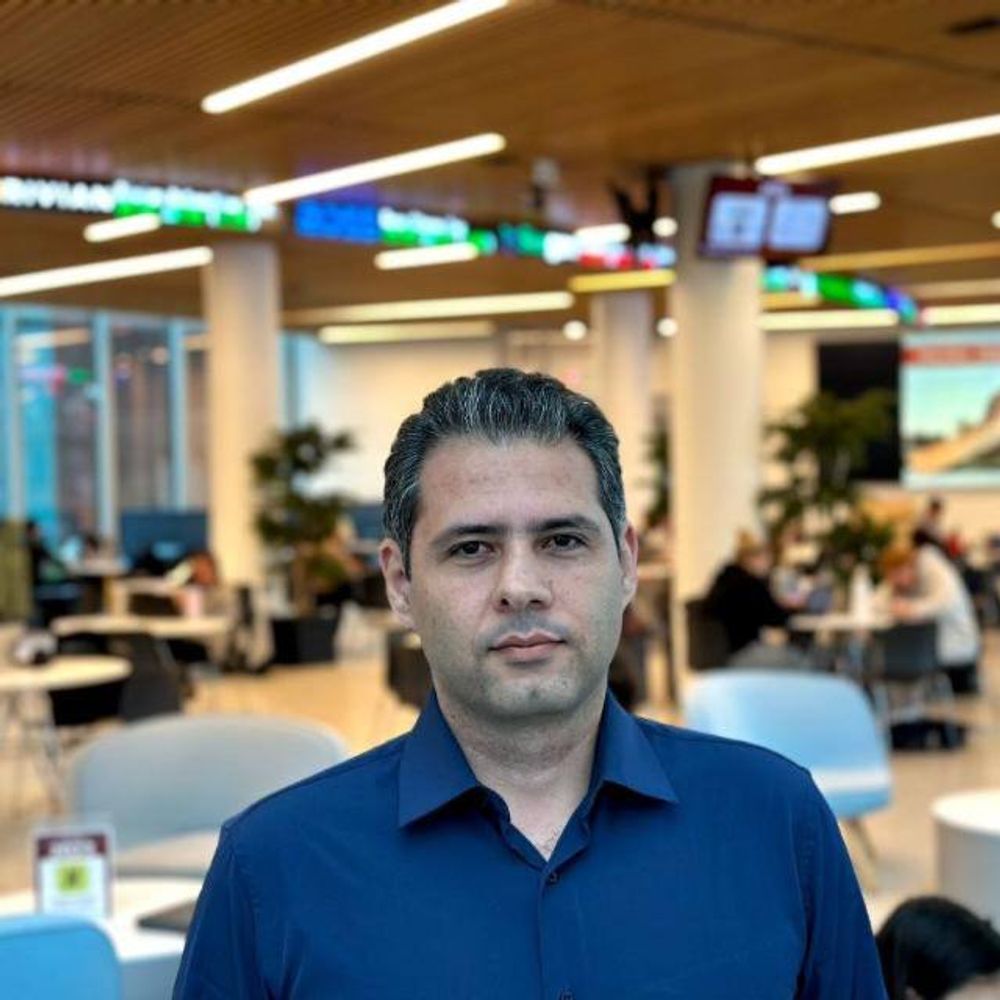 Ismael M. Pour