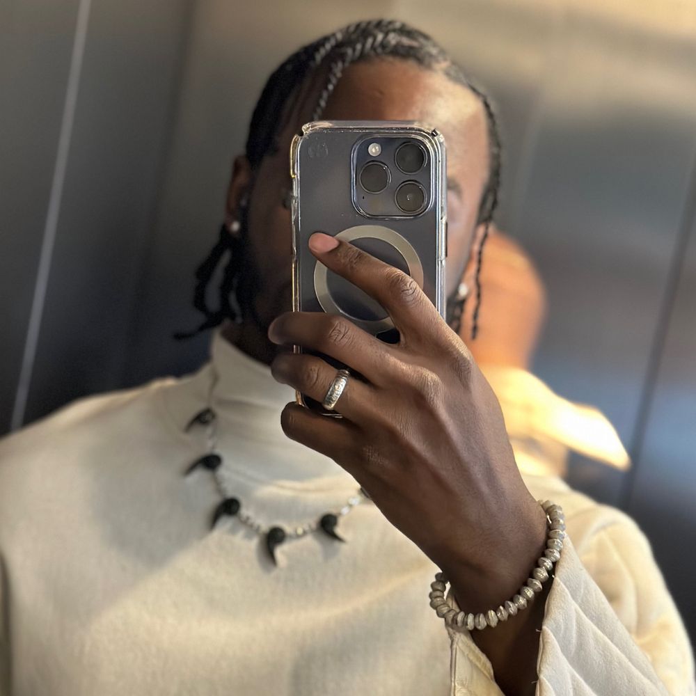 Raeleer | Jewelry Designer x Software Engineer