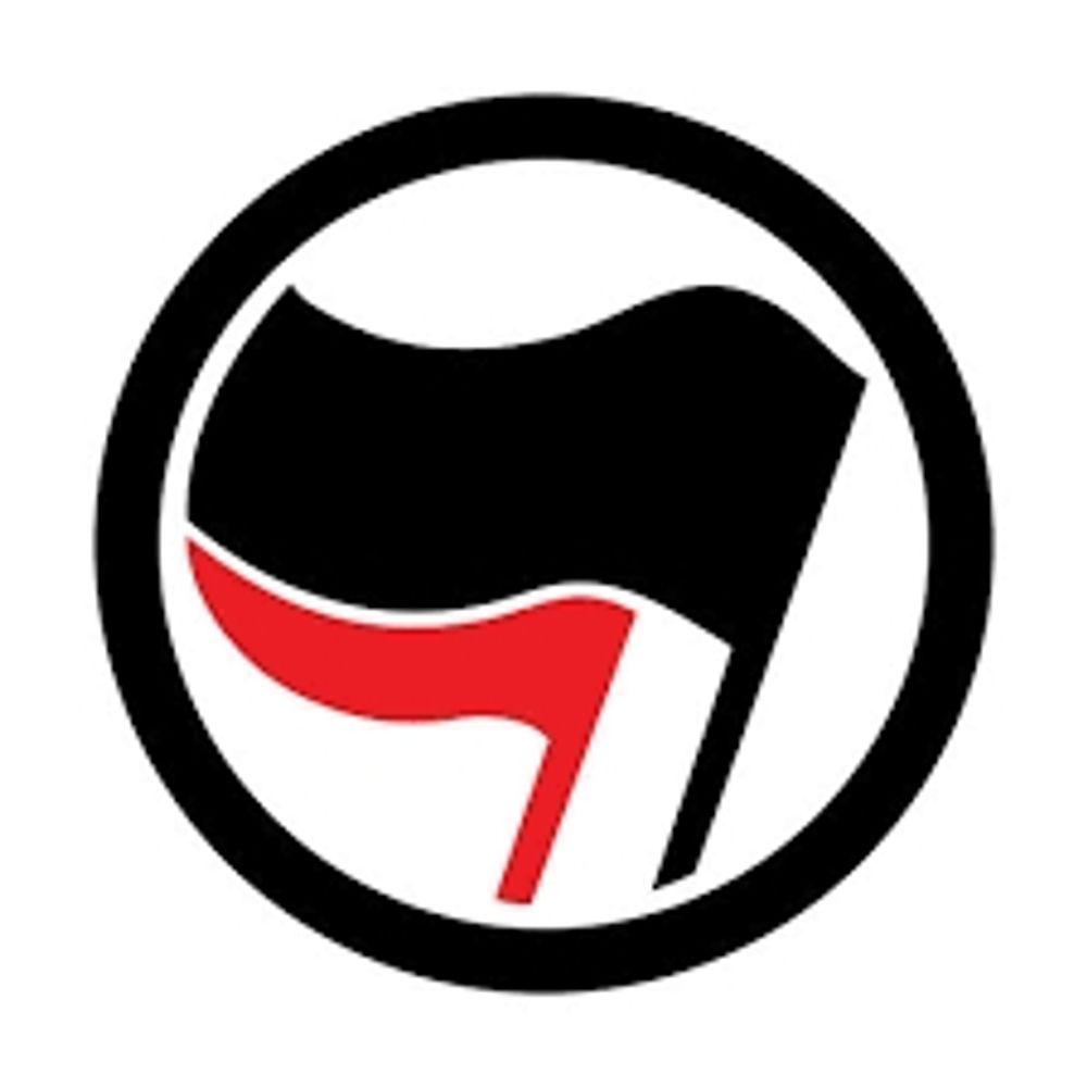 Exausta e antifascista