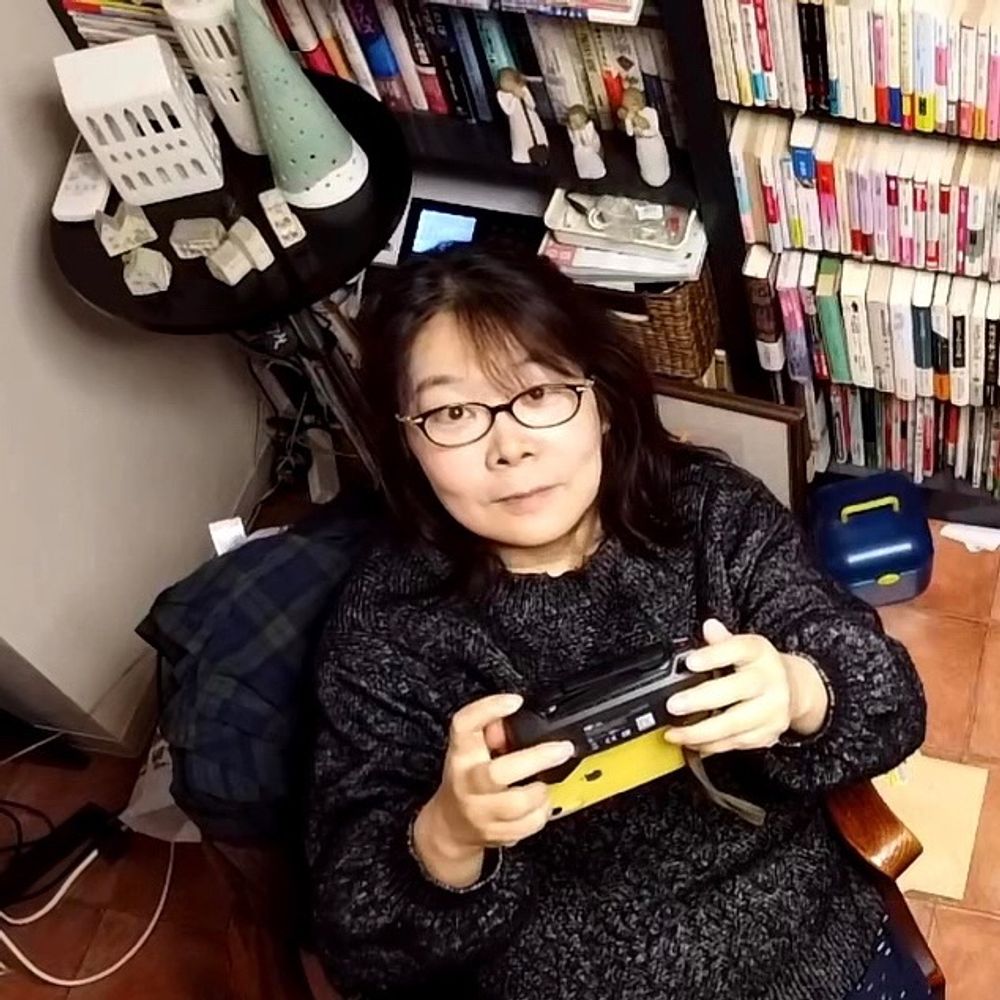 三村美衣