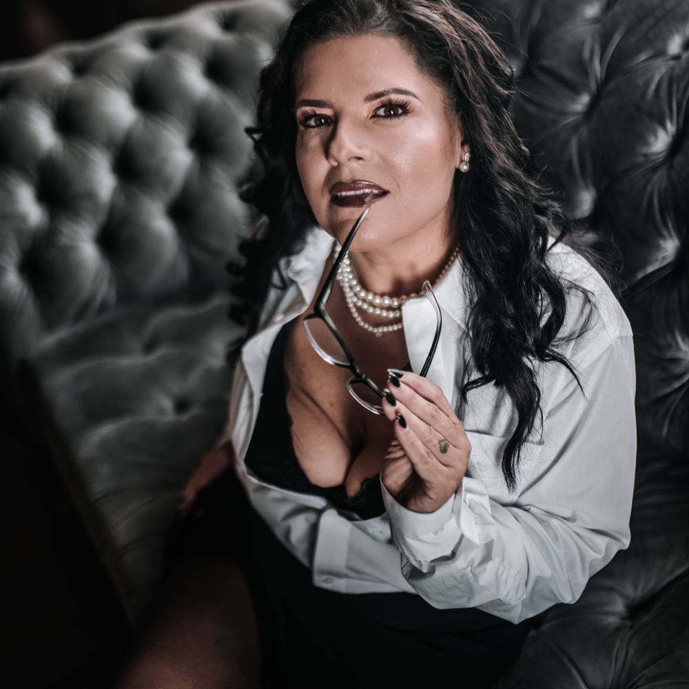 Hollee Huntress -- Exxxotica Chicago 4/10-14 for collabs