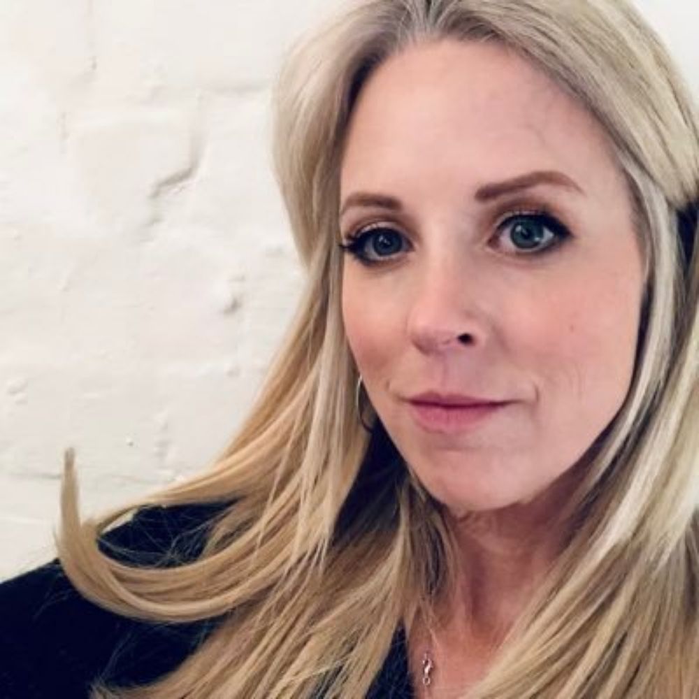 Isabel Oakeshott (Parody)