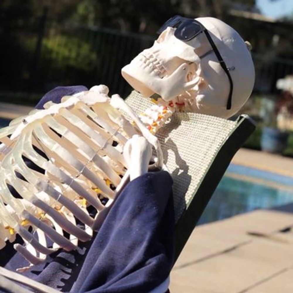 CLICK CLACK MY BONES ATTACK