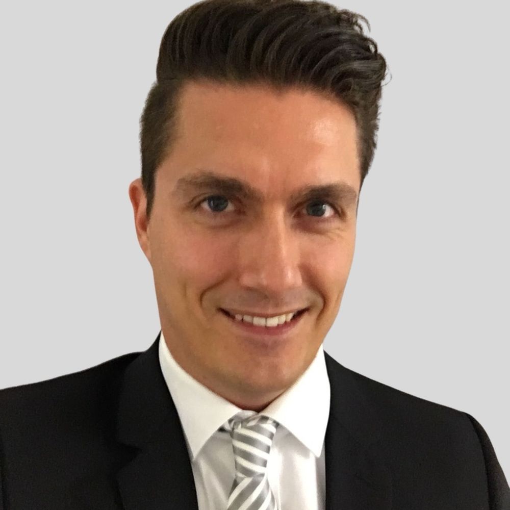 Kai Kopietz Communications
