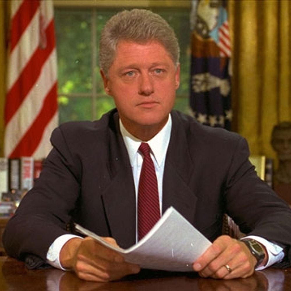 Bill Clinton (Parody) 🎸 🎷 🥃