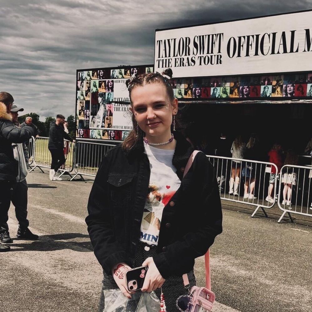 Lauren ( Agatha Era ) 