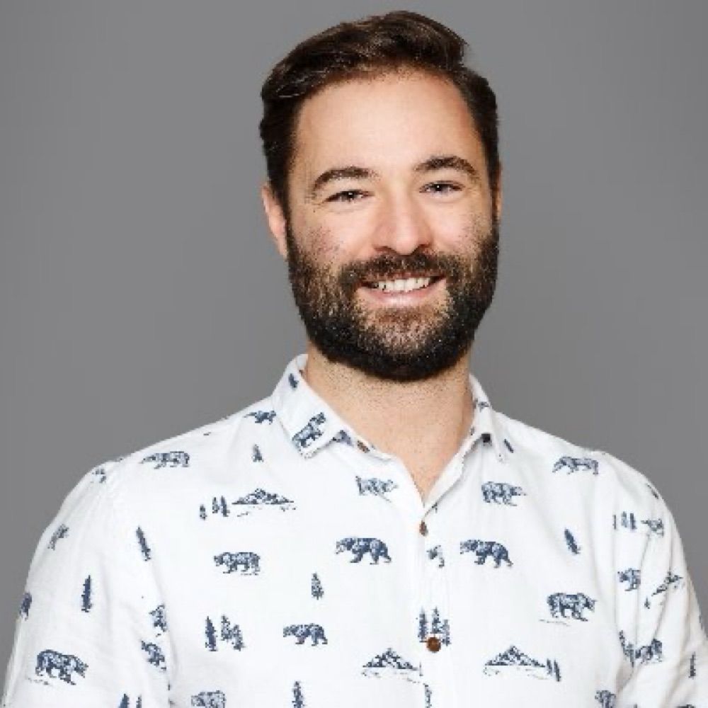 Dr. Jonathan Charest
