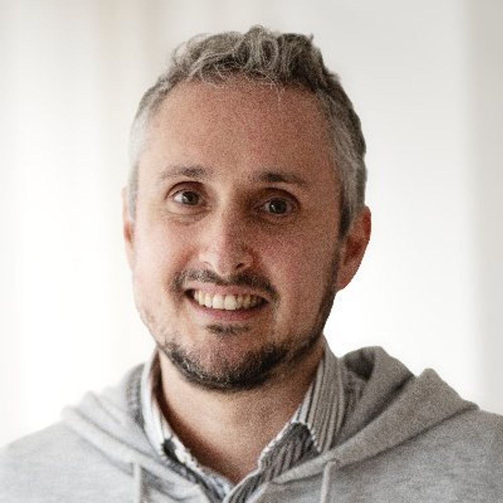 Daniel Tilles