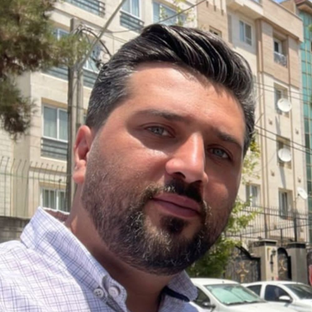 مسعود پیری 