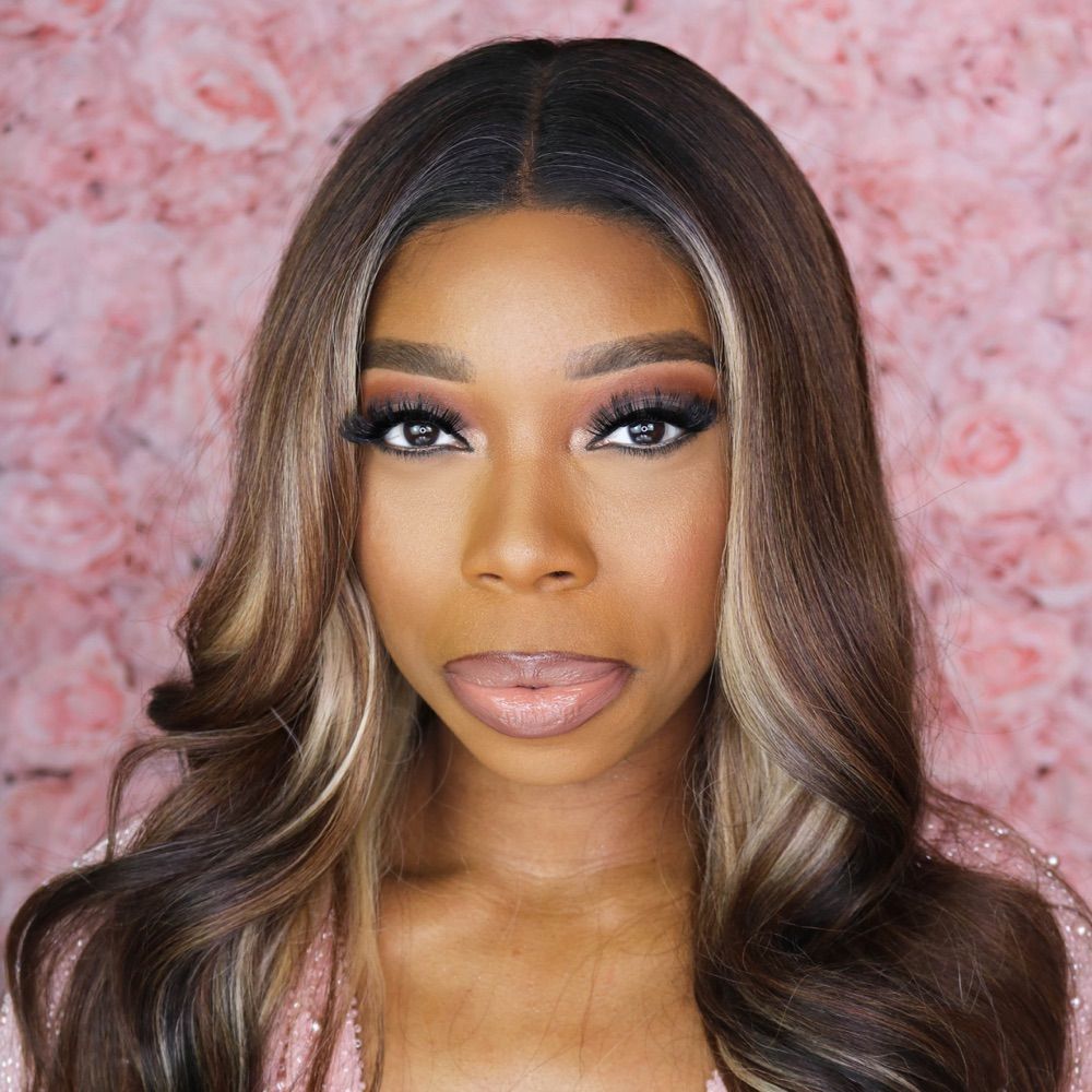 Theresa Seyi, M.S. | Style Influencer