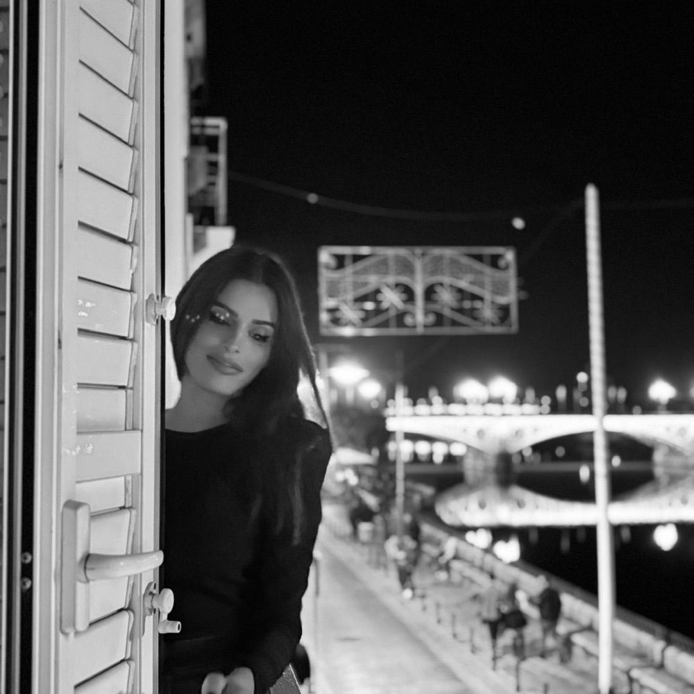 Laura Robles