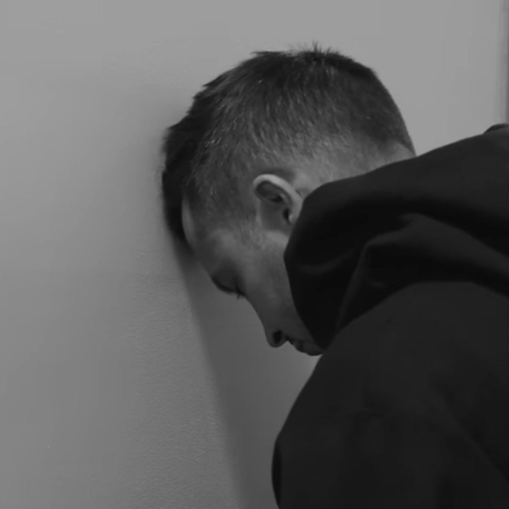 Blurry |-/