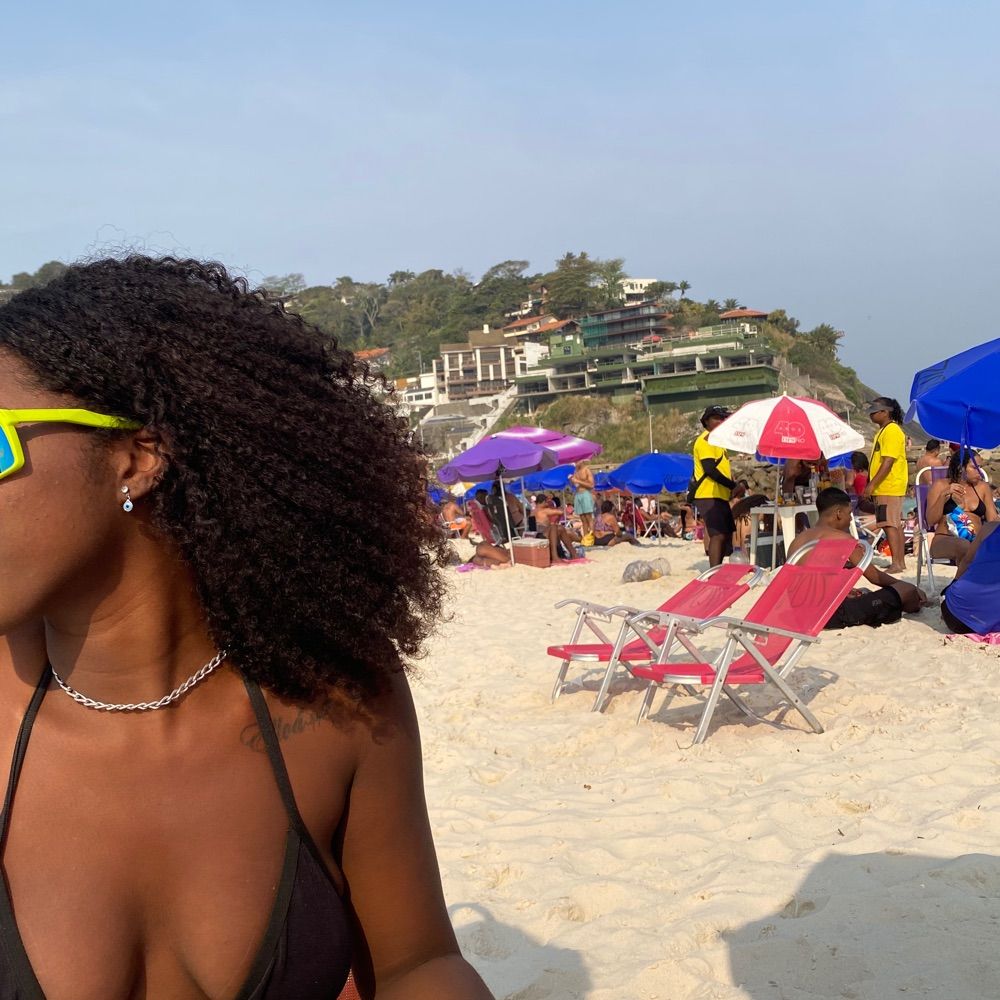 Pretinha 🦋